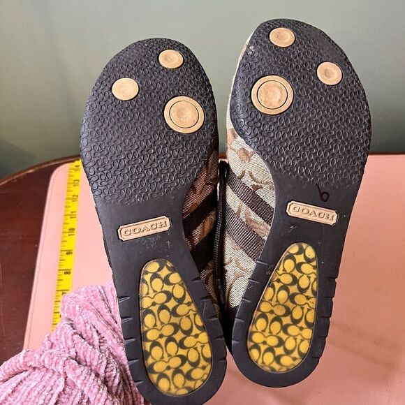 Coach Brown Tan Logo Gold Accents Katelyn 6M (No Soles) - Picture 6 of 11